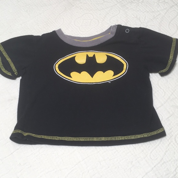 3-6m (4/$20) Assorted Batman Fanwear Onesies - Picture 4 of 11